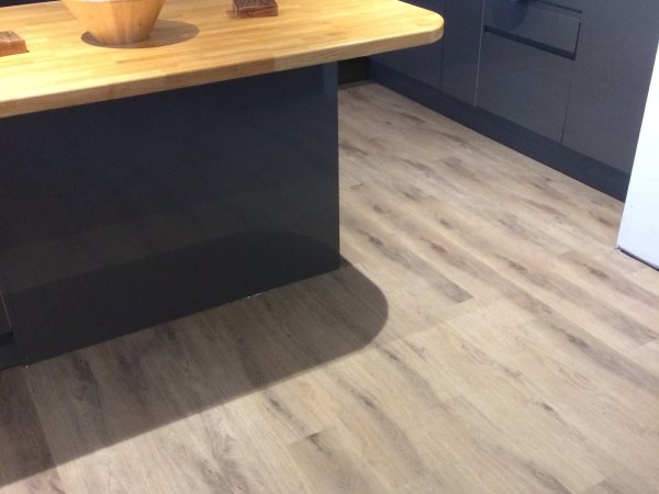 24 Carpets and flooring Work Example.